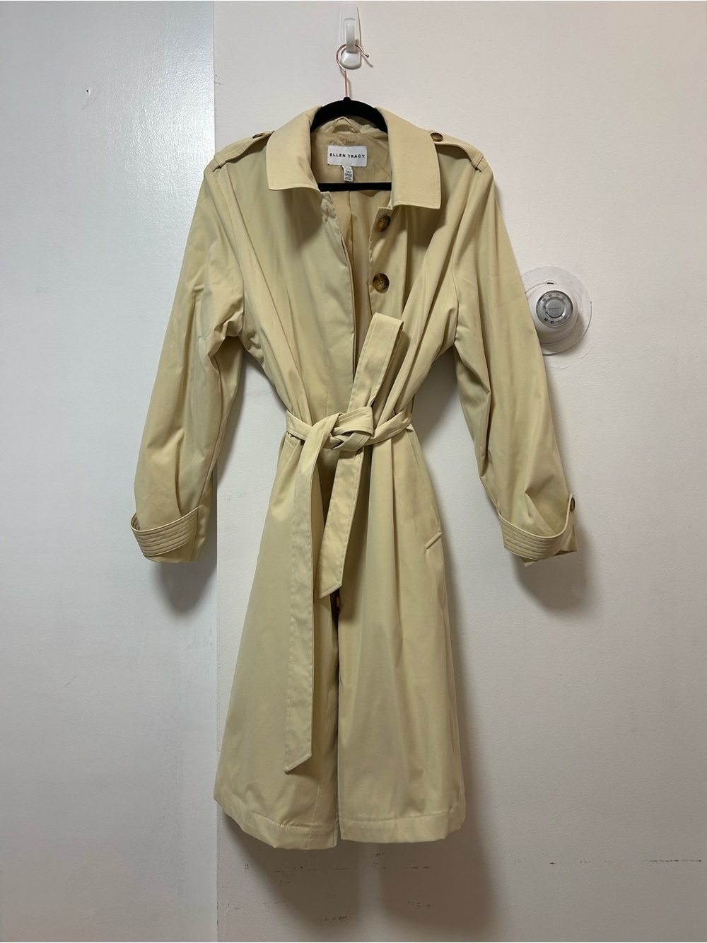 ELLEN TRACY Butter Yellow Trench Coat